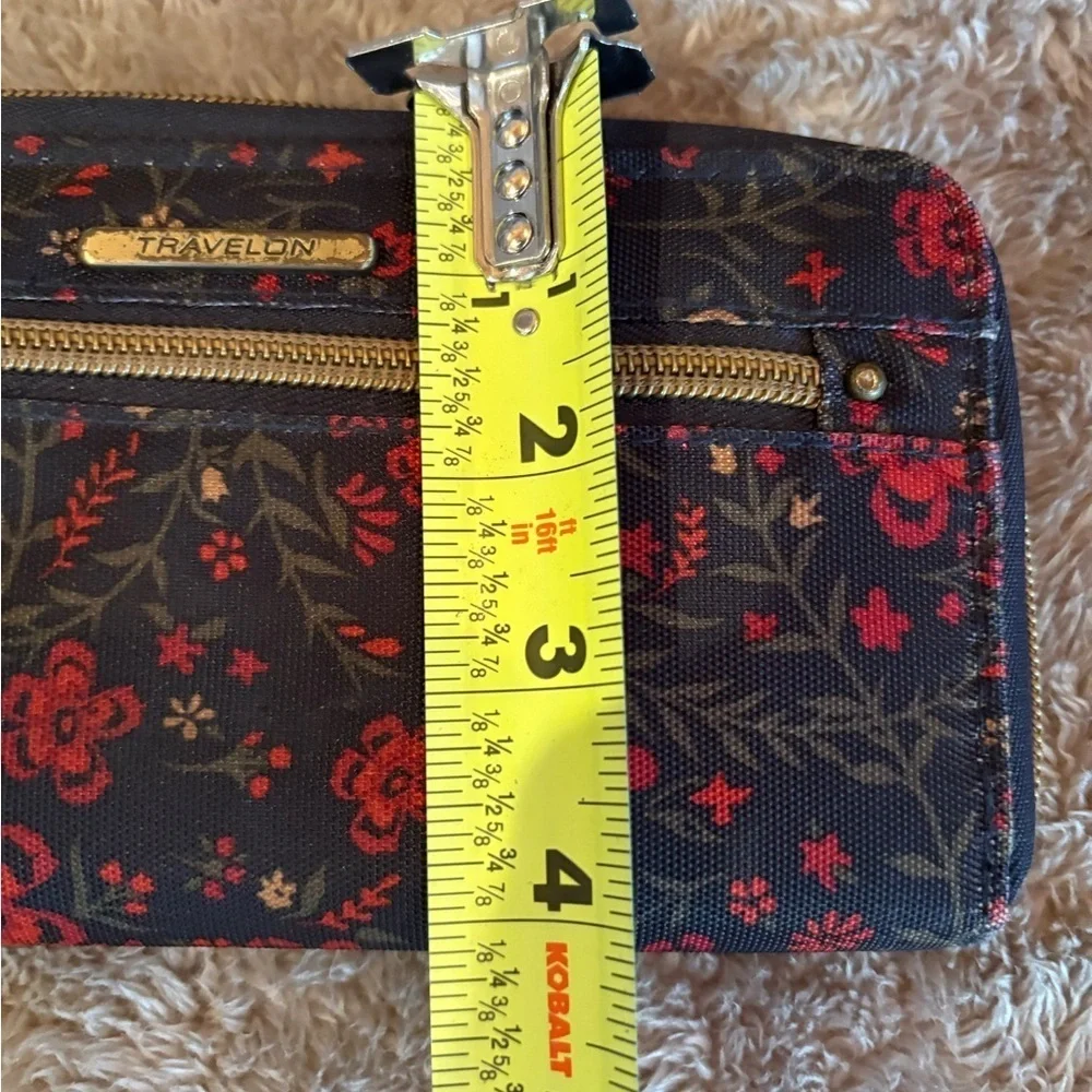 Travelon Women's Floral Wallet - Black and Red